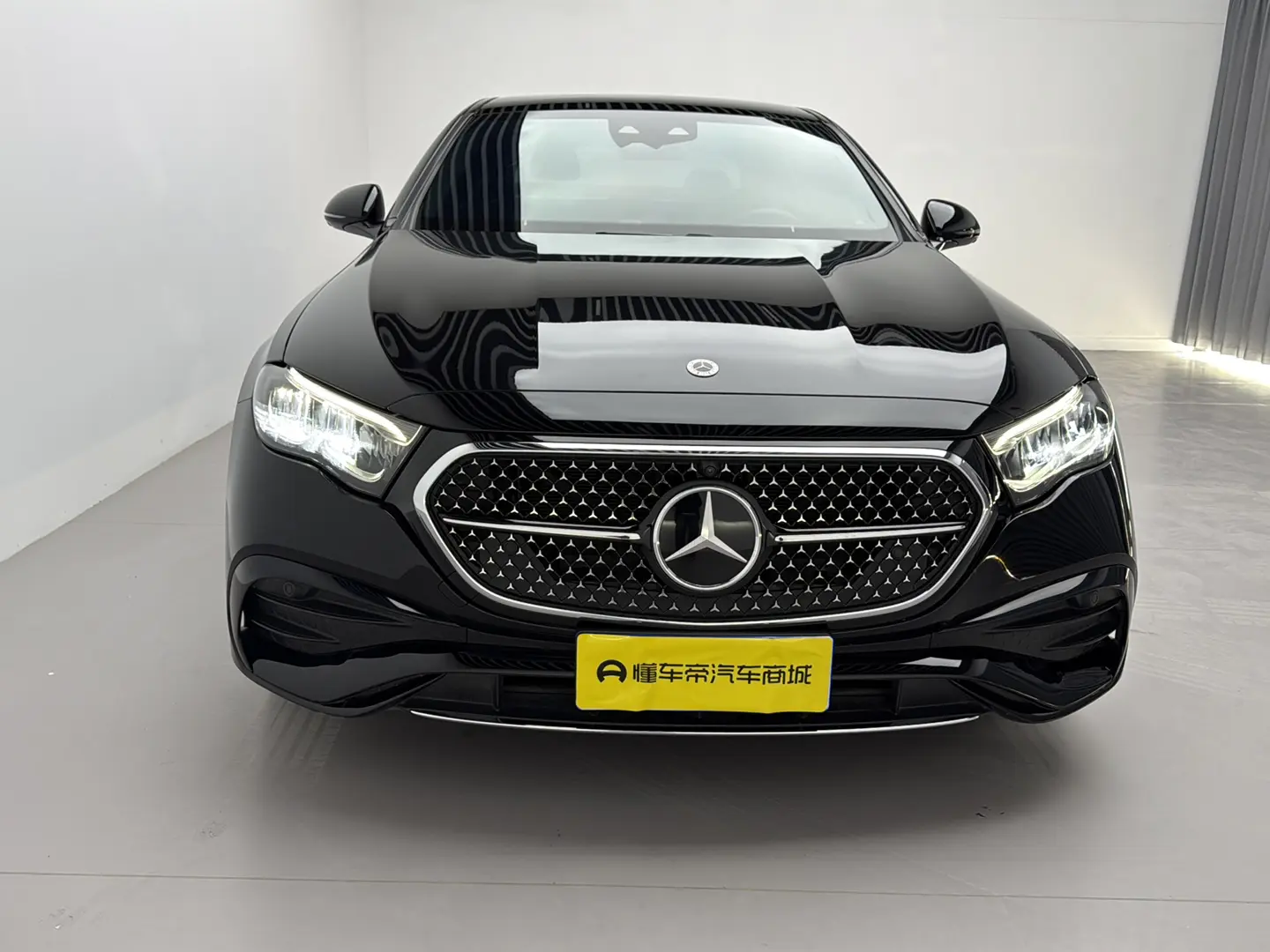 Mercedes-Benz E-Class  из Китая