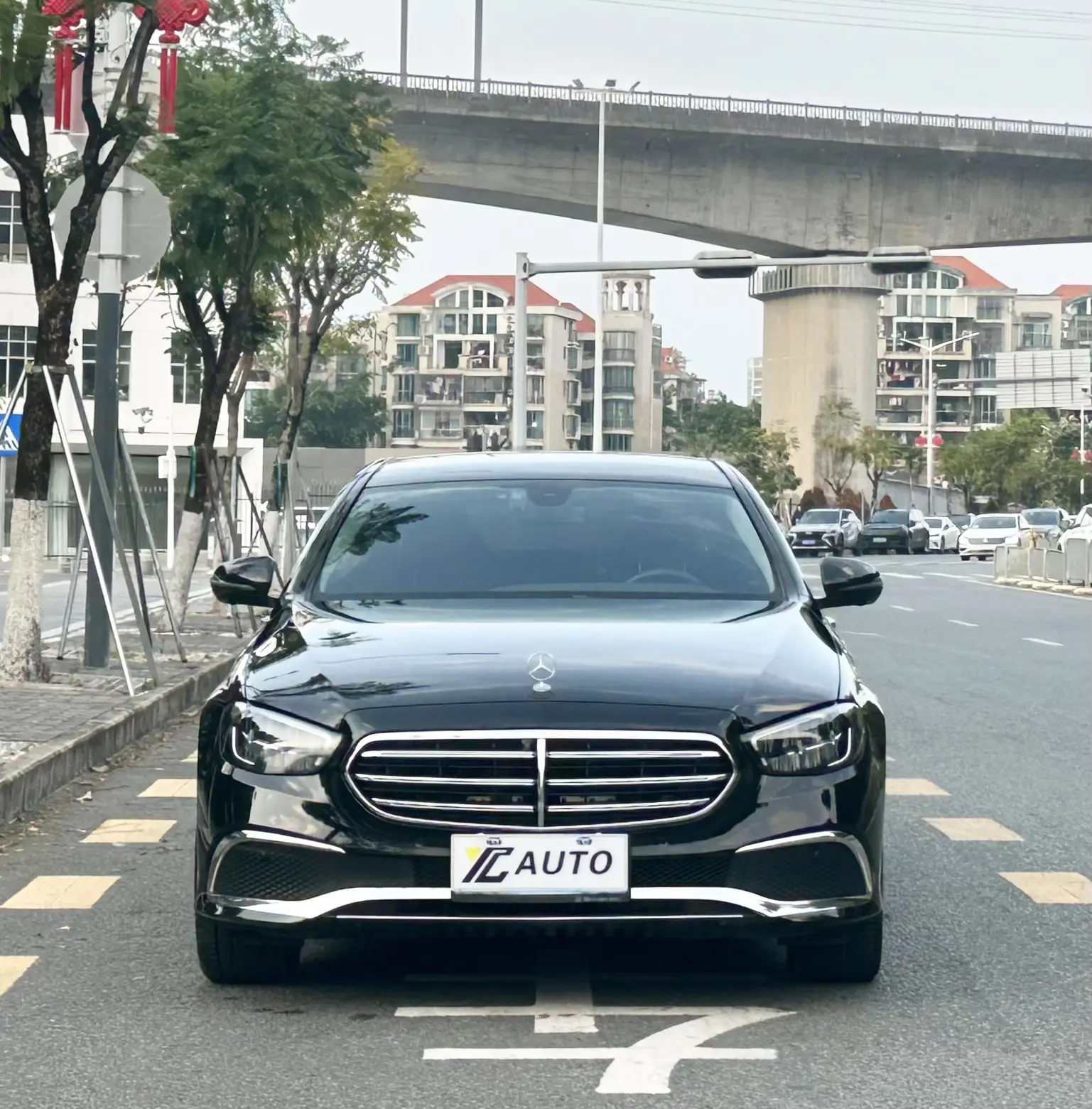 Mercedes-Benz E-Class  из Китая