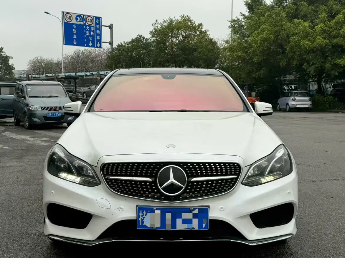 Mercedes-Benz E-Class  из Китая