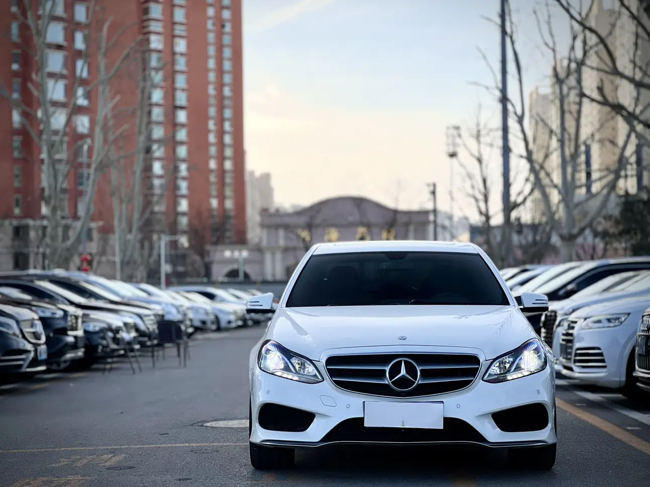 Mercedes-Benz E-Class  из Китая