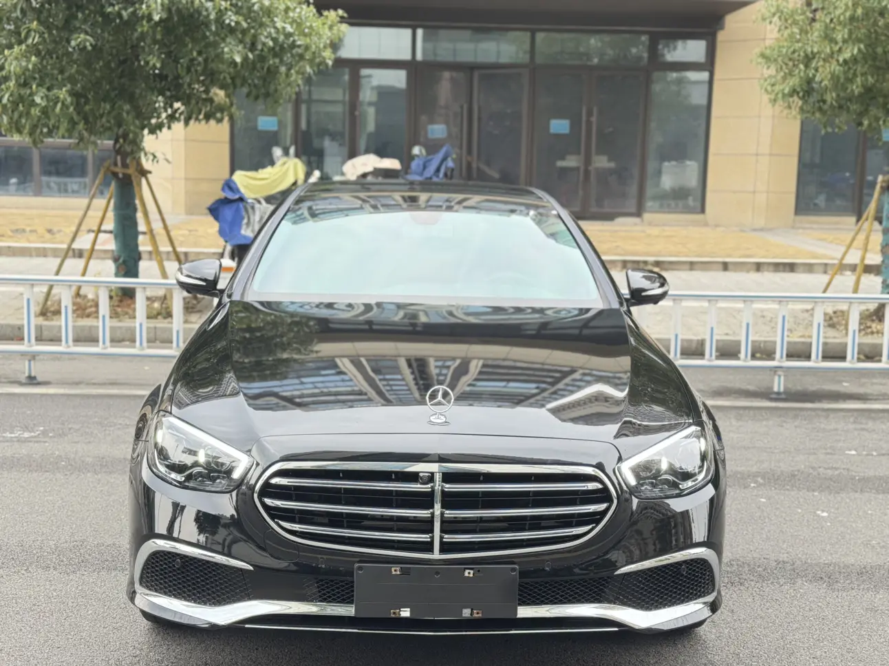 Mercedes-Benz E-Class  из Китая