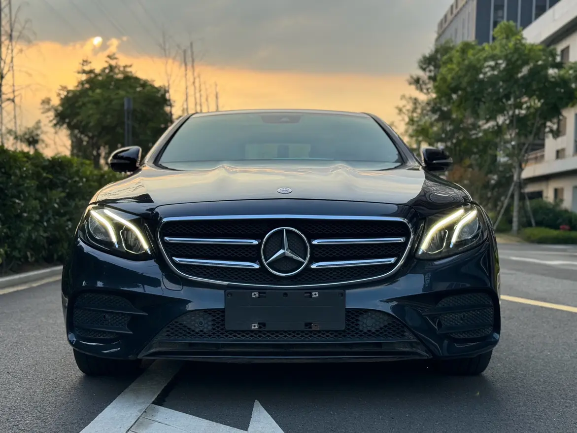Mercedes-Benz E-Class  из Китая