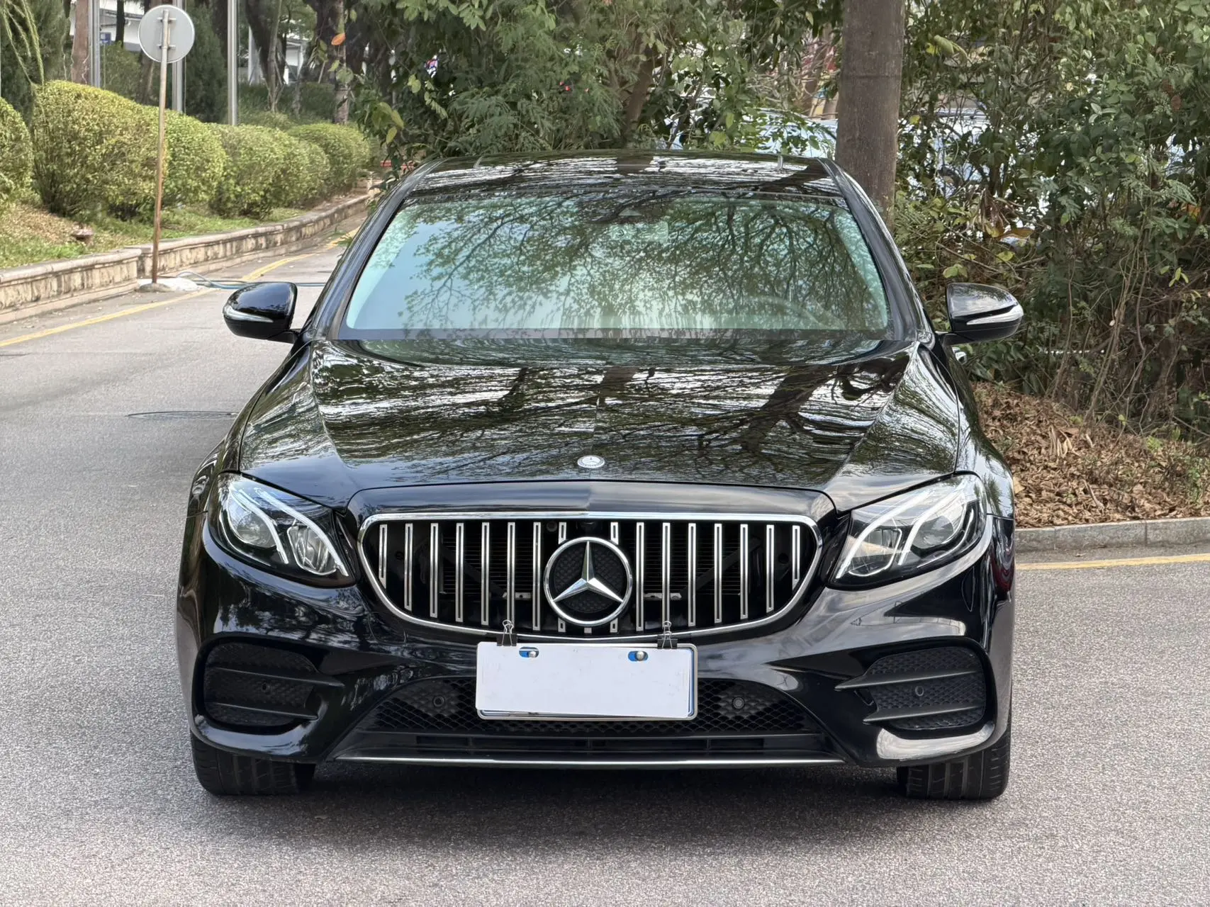 Mercedes-Benz E-Class  из Китая