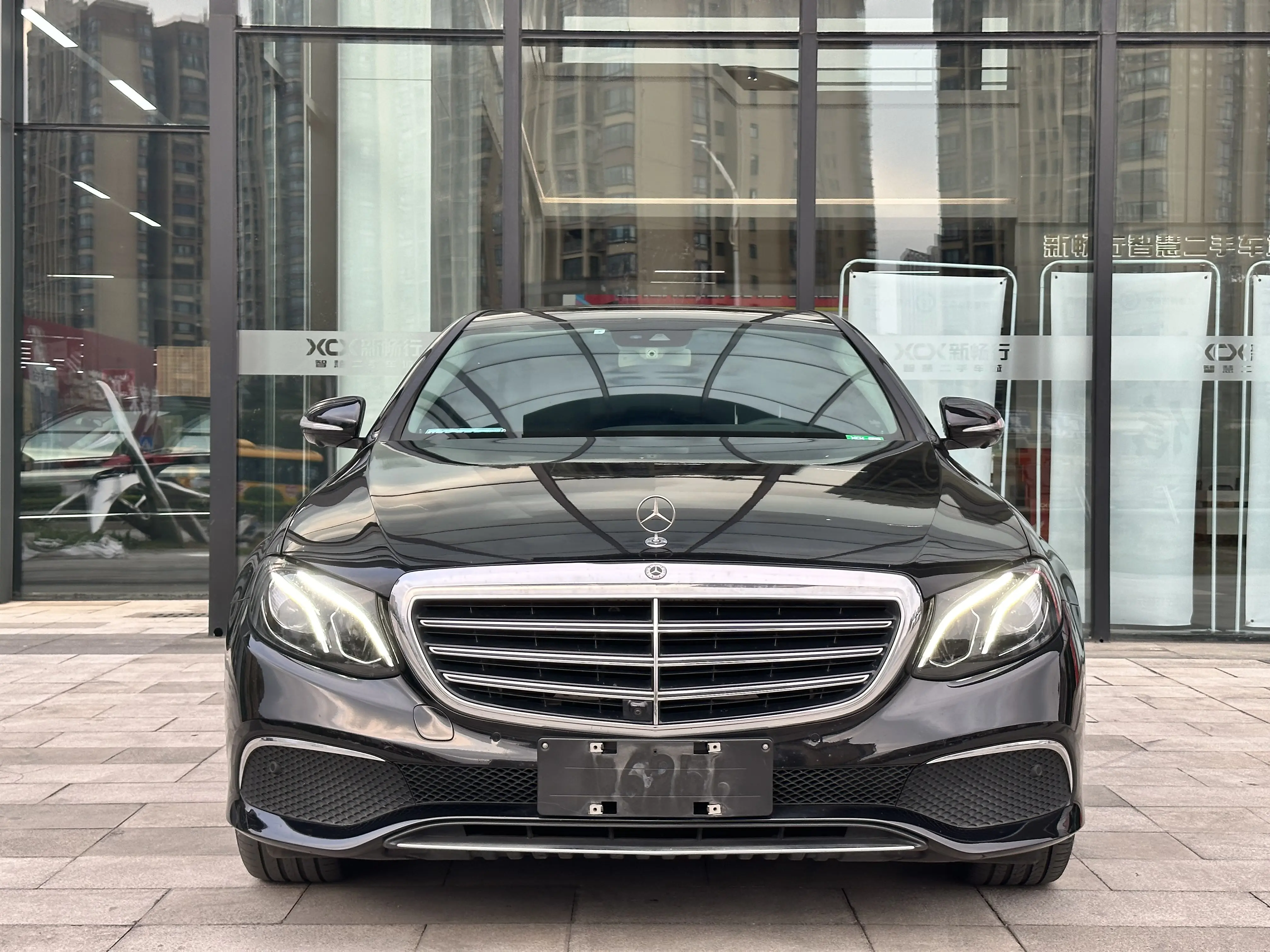 Mercedes-Benz E-Class  из Китая