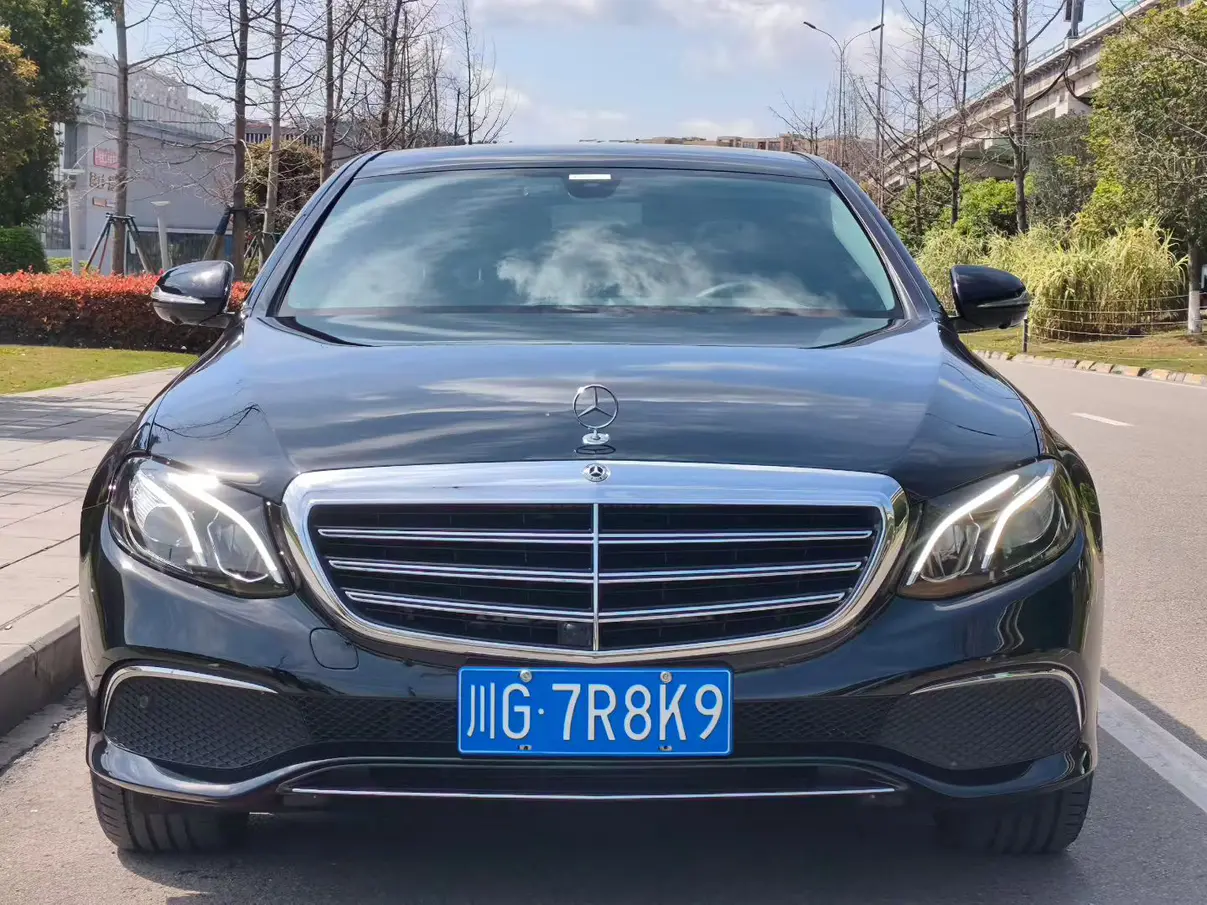Mercedes-Benz E-Class  из Китая