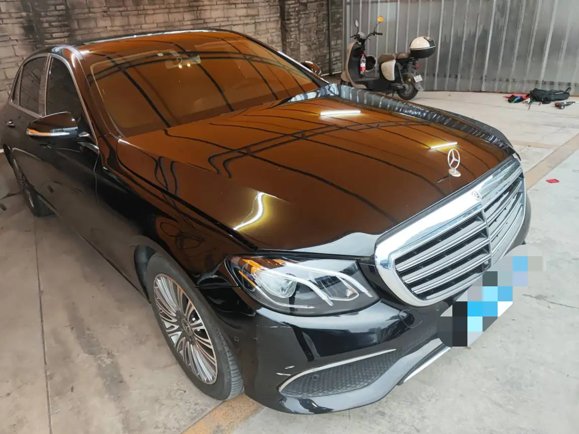 Mercedes-Benz E-Class  из Китая
