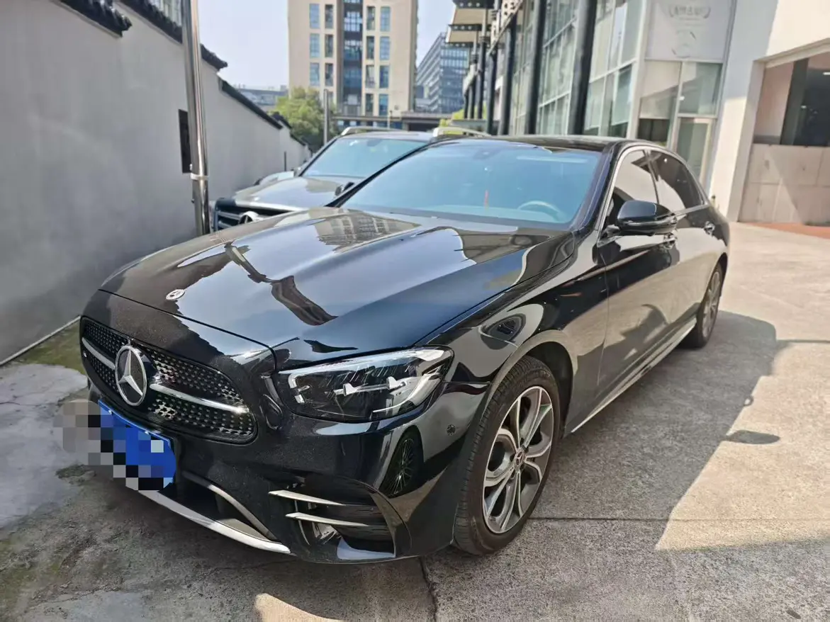 Mercedes-Benz E-Class  из Китая