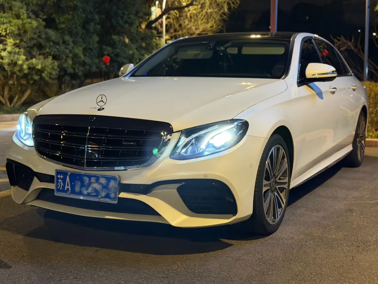 Mercedes-Benz E-Class  из Китая