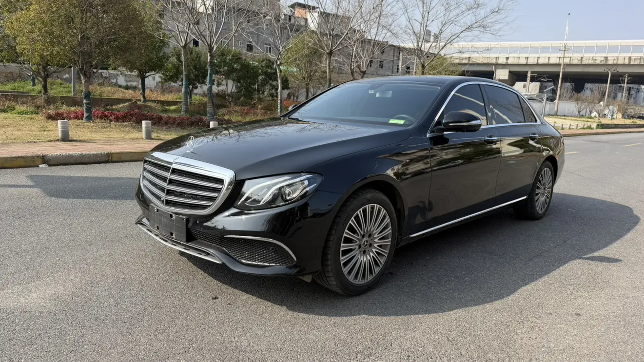 Mercedes-Benz E-Class  из Китая