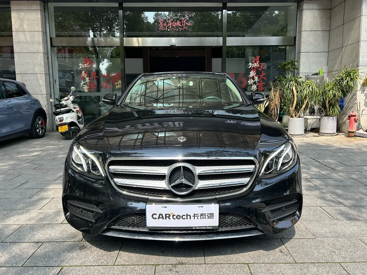 Mercedes-Benz E-Class  из Китая
