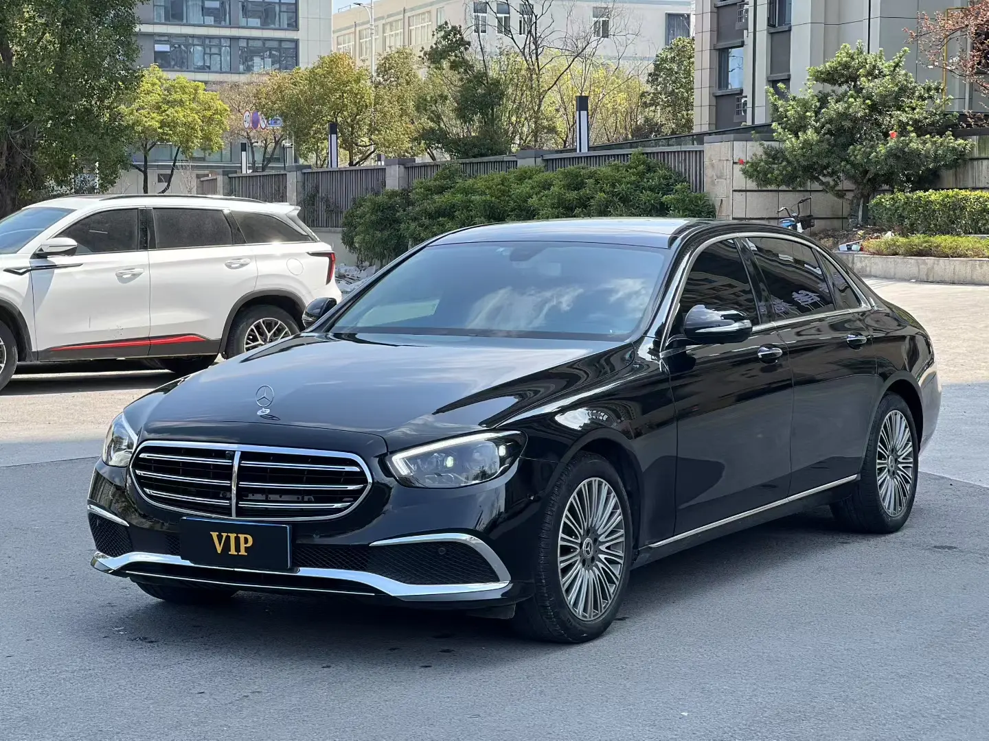 Mercedes-Benz E-Class  из Китая