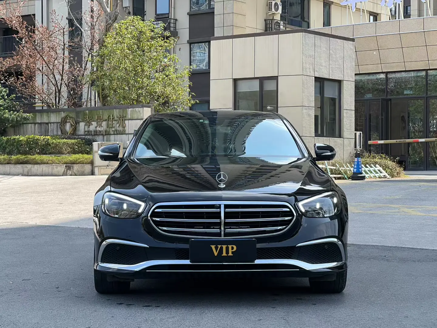 Mercedes-Benz E-Class  из Китая