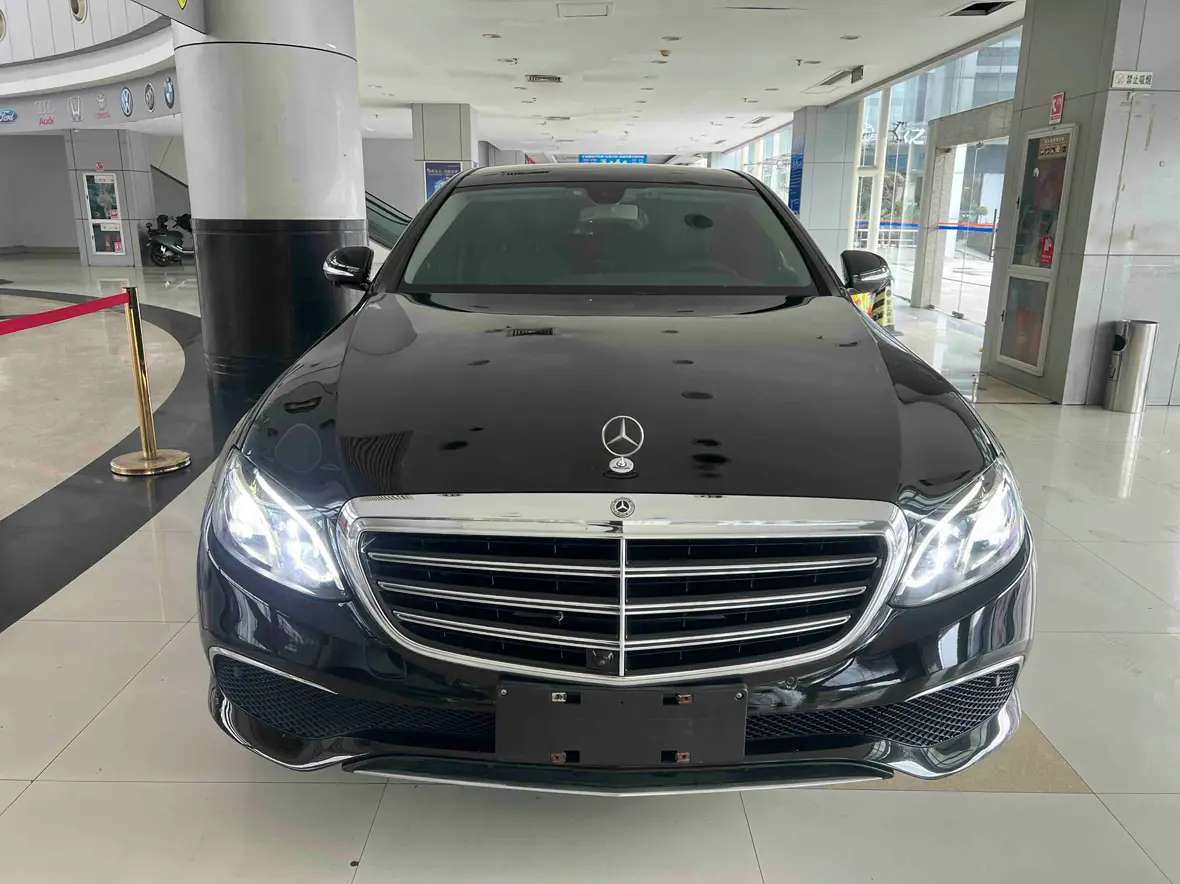 Mercedes-Benz E-Class  из Китая