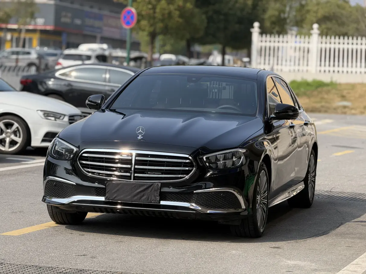 Mercedes-Benz E-Class  из Китая