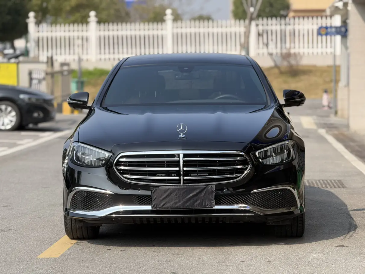 Mercedes-Benz E-Class  из Китая