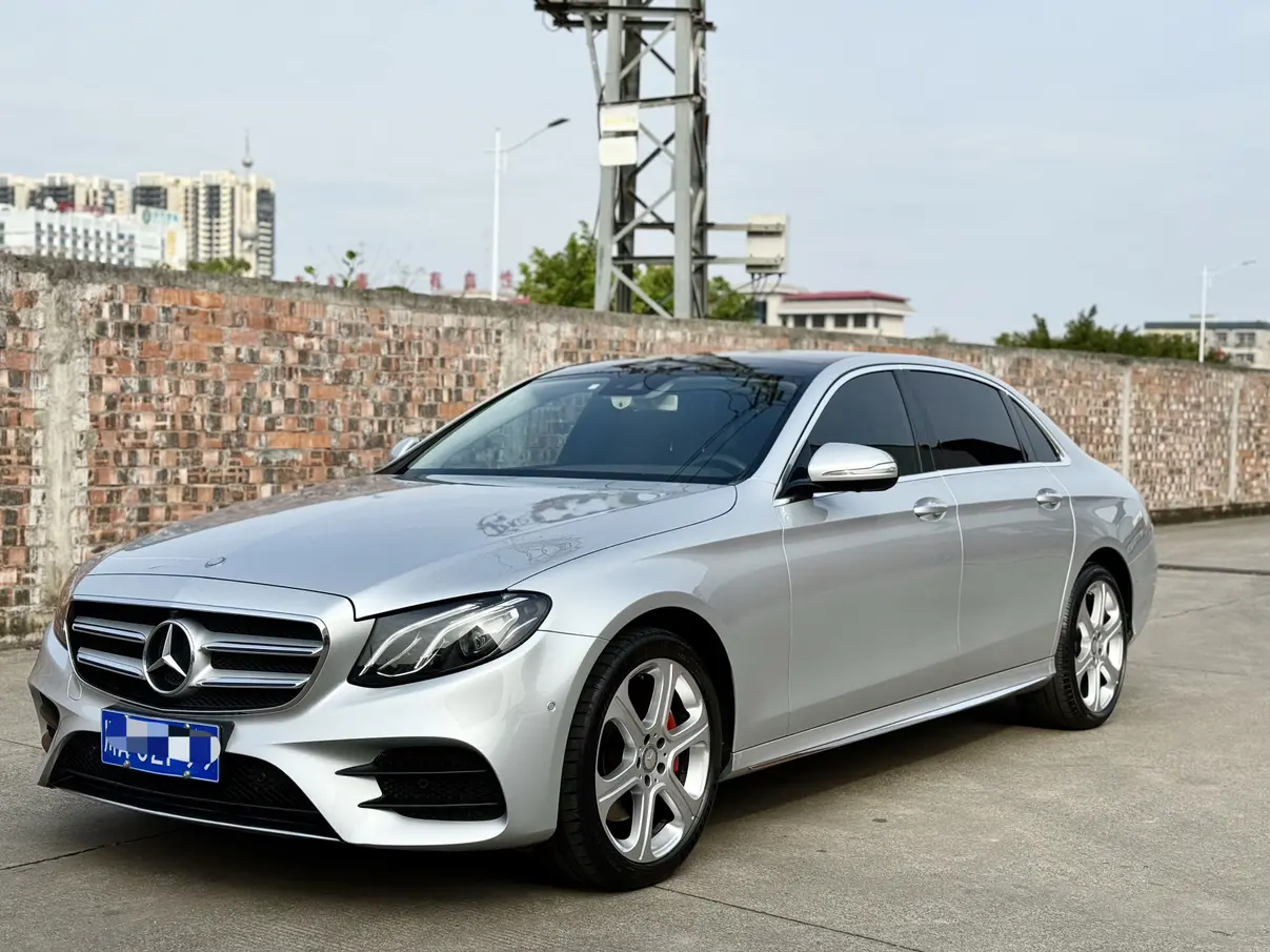 Mercedes-Benz E-Class  из Китая