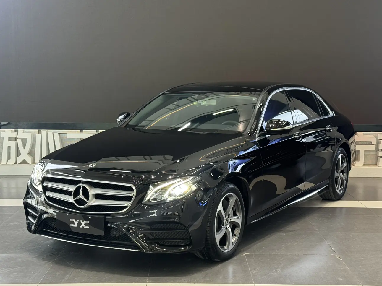 Mercedes-Benz E-Class  из Китая