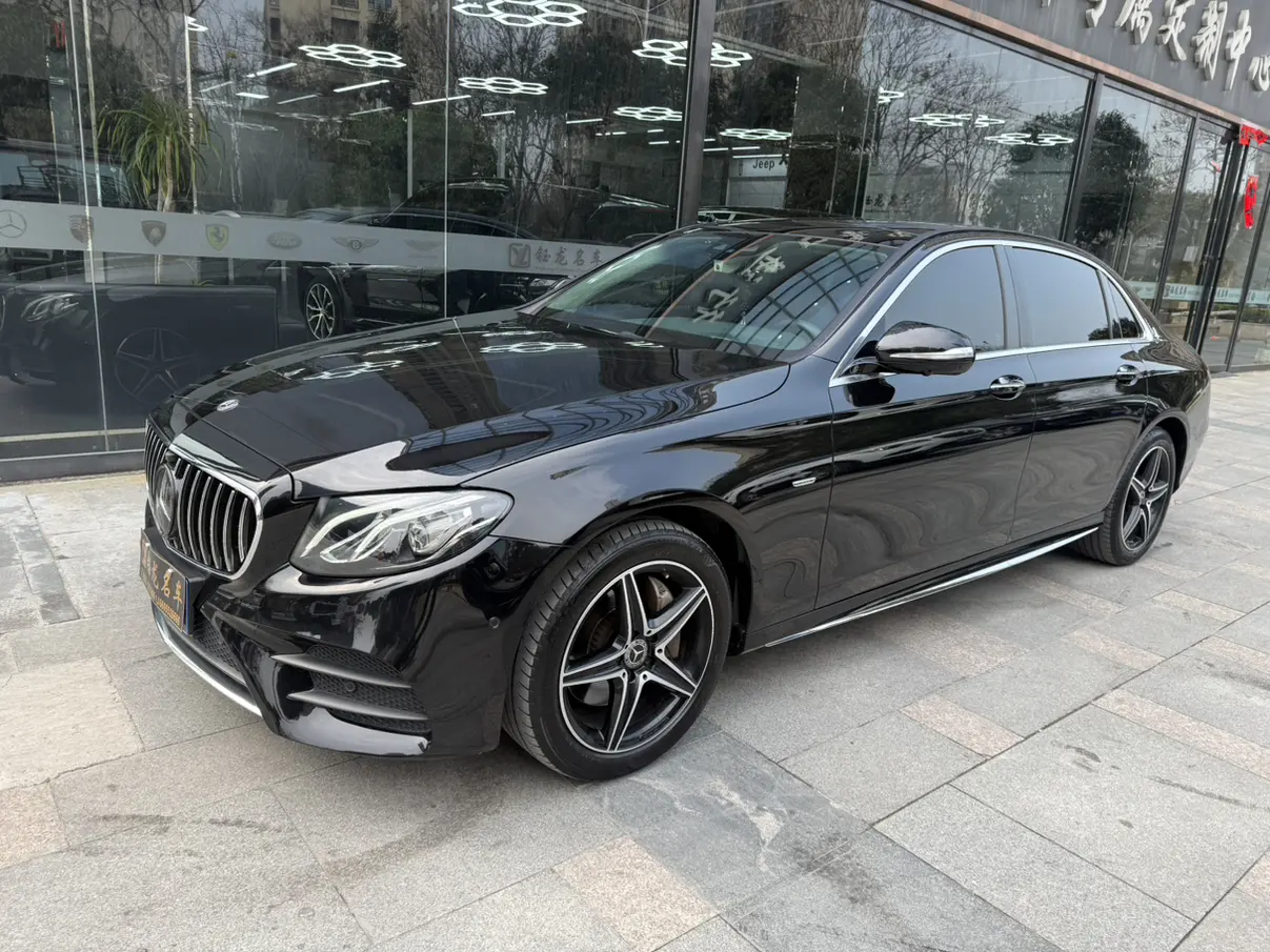 Mercedes-Benz E-Class  из Китая