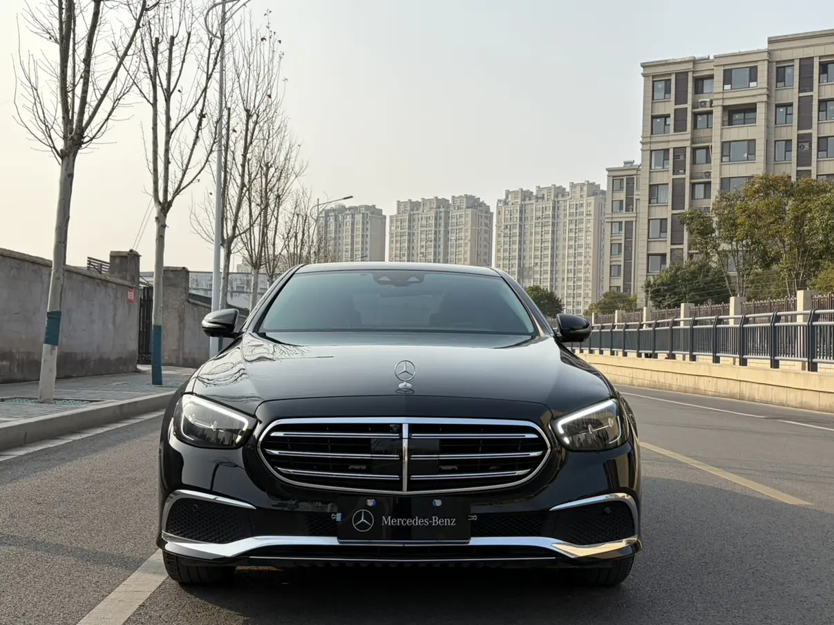 Mercedes-Benz E-Class  из Китая