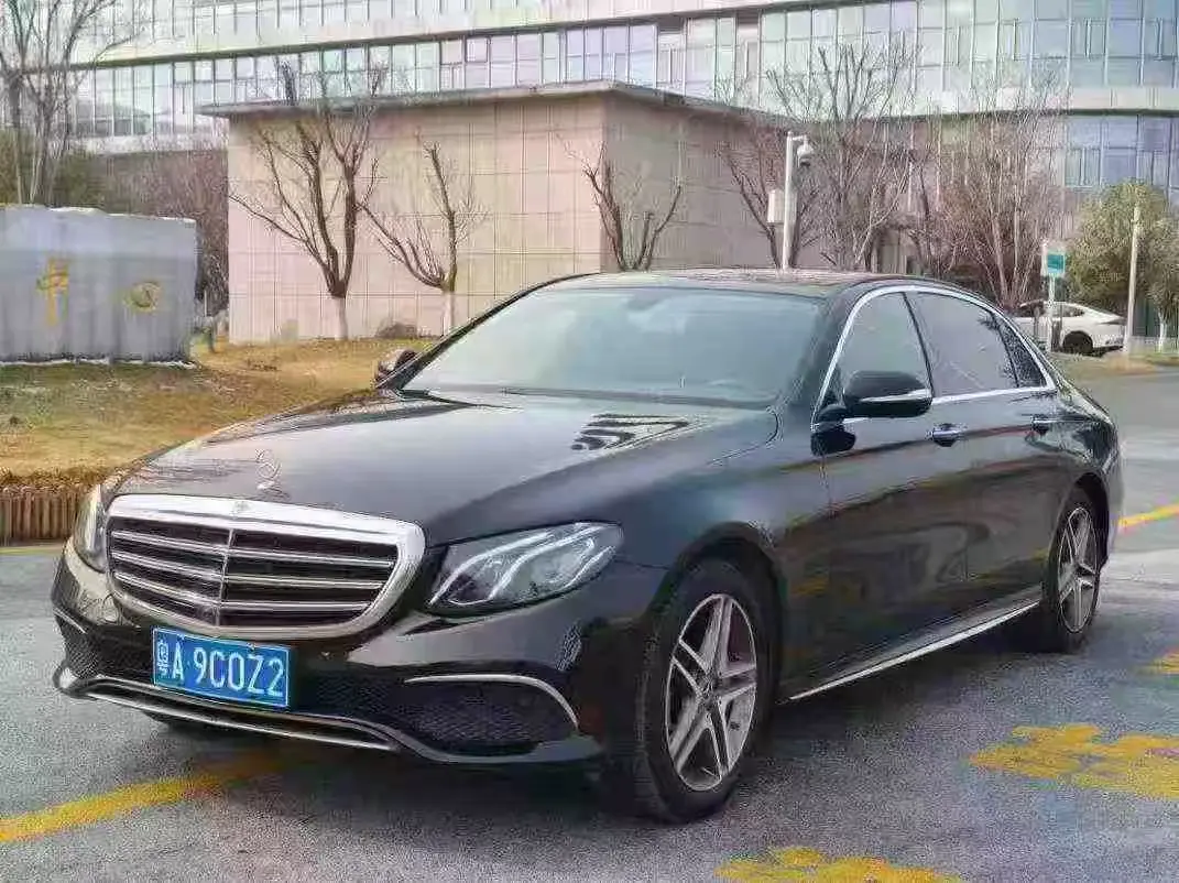 Mercedes-Benz E-Class  из Китая