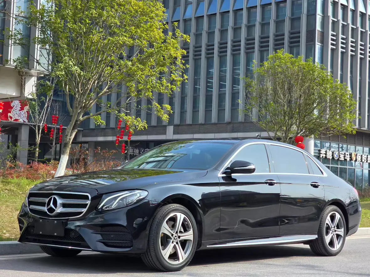Mercedes-Benz E-Class  из Китая