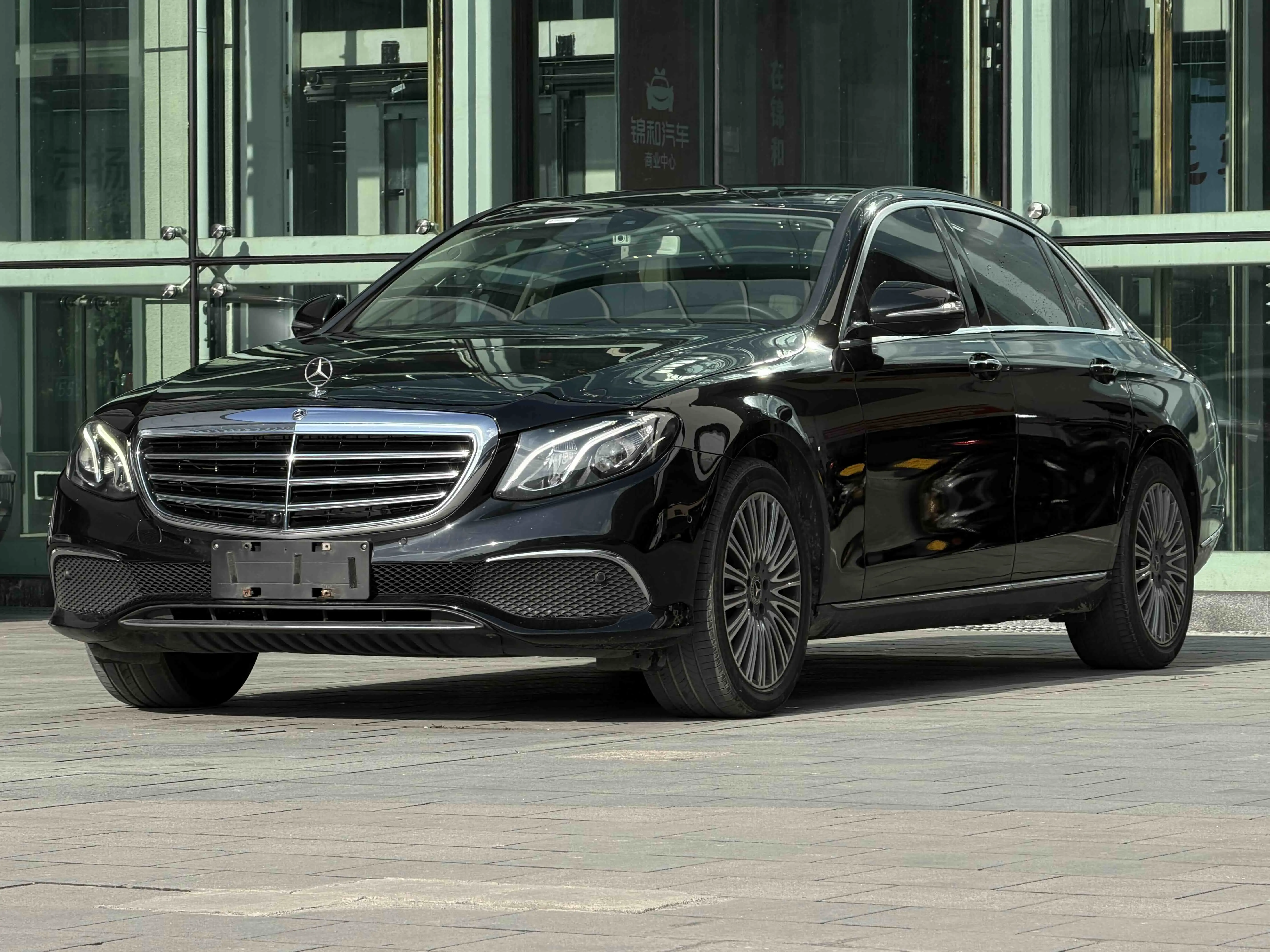 Mercedes-Benz E-Class  из Китая