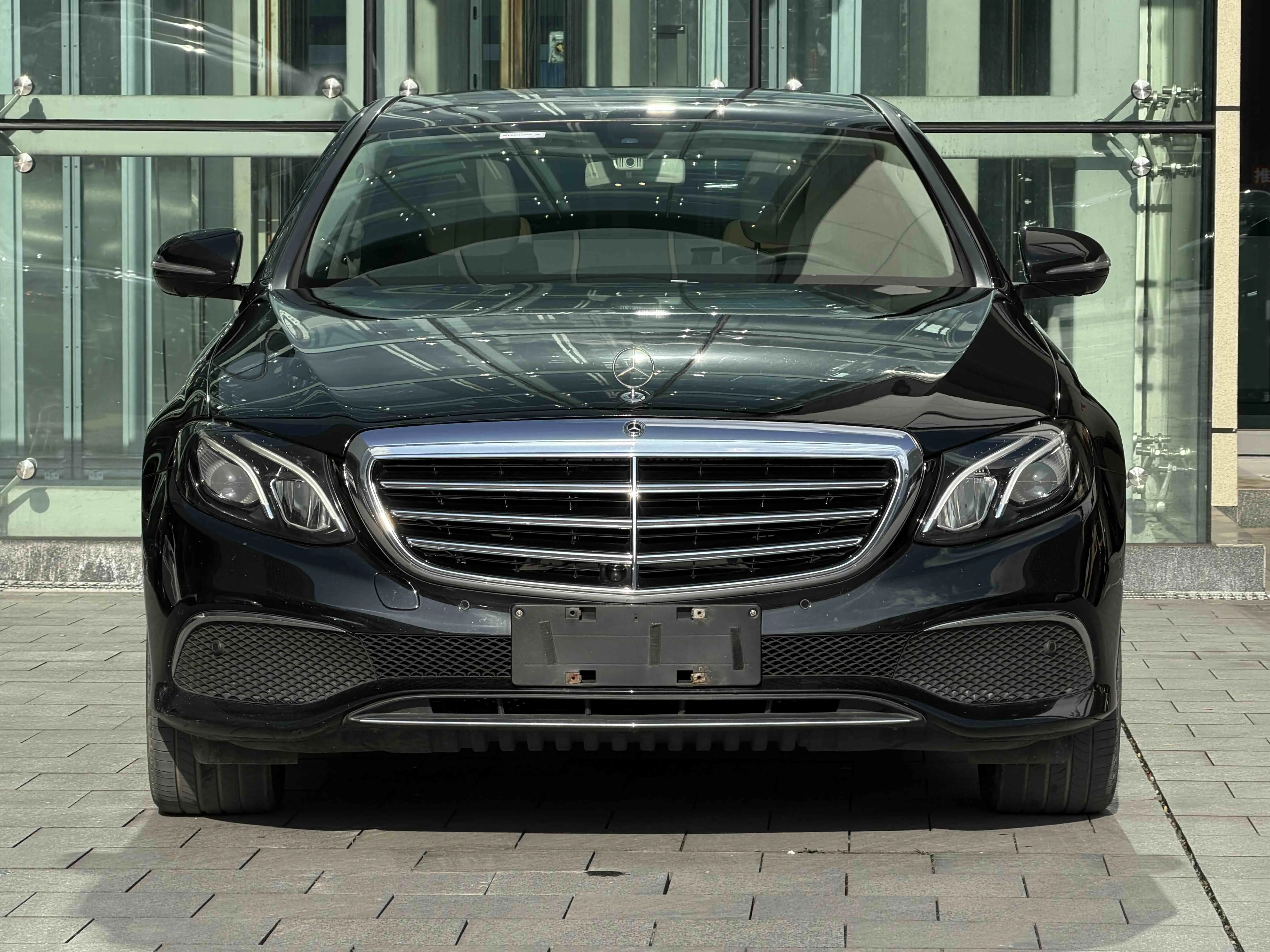Mercedes-Benz E-Class  из Китая
