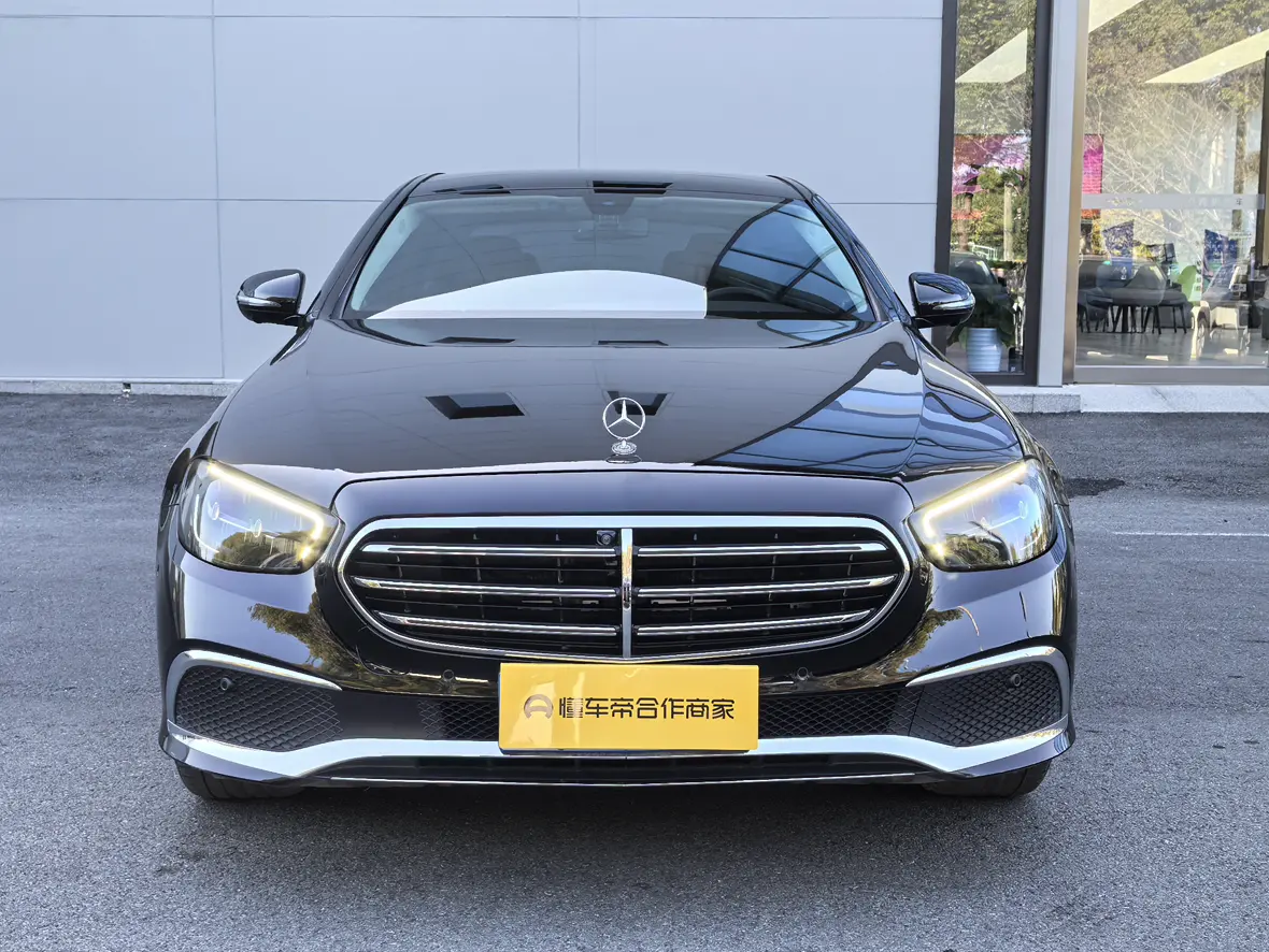 Mercedes-Benz E-Class  из Китая