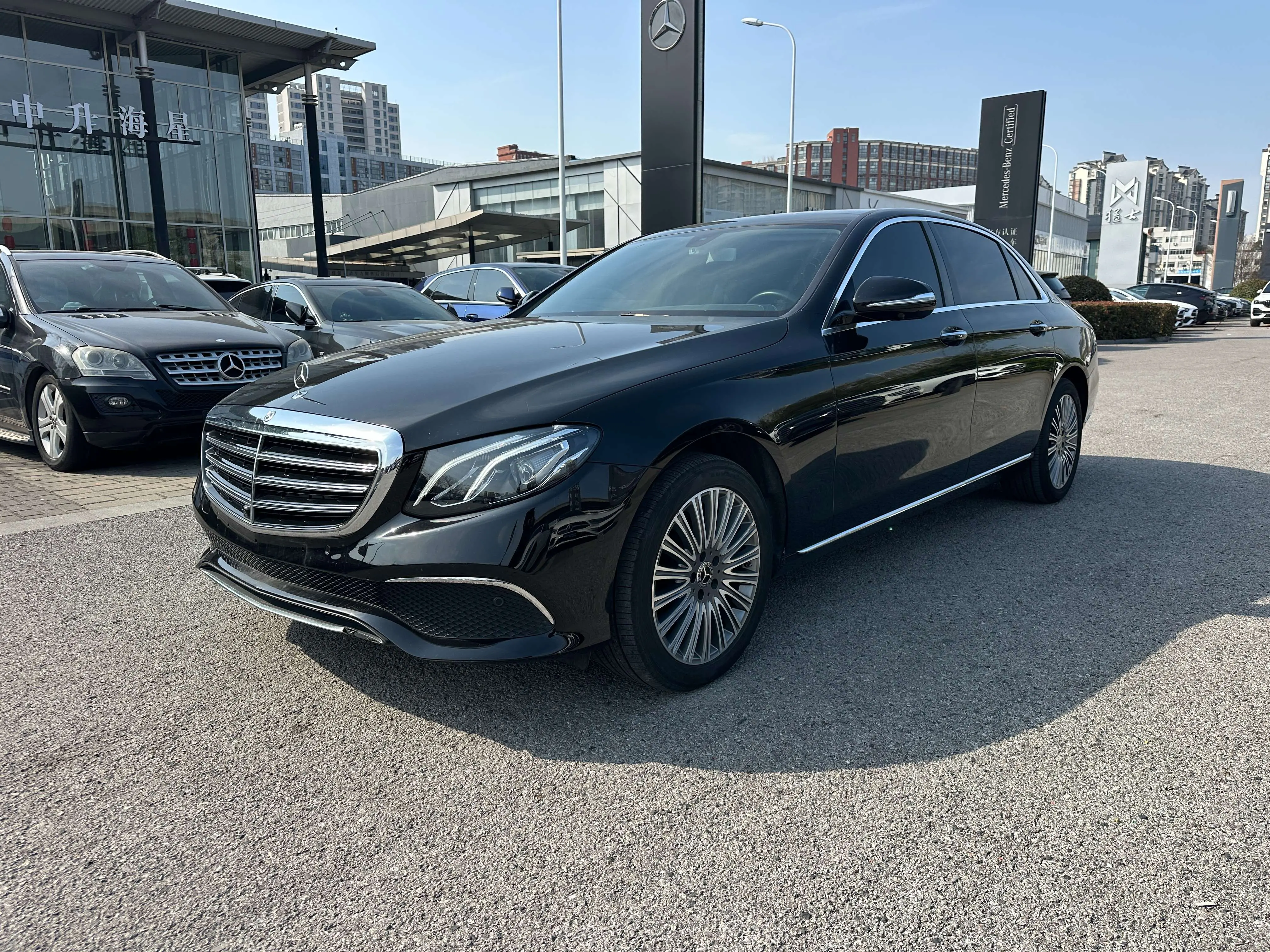 Mercedes-Benz E-Class  из Китая
