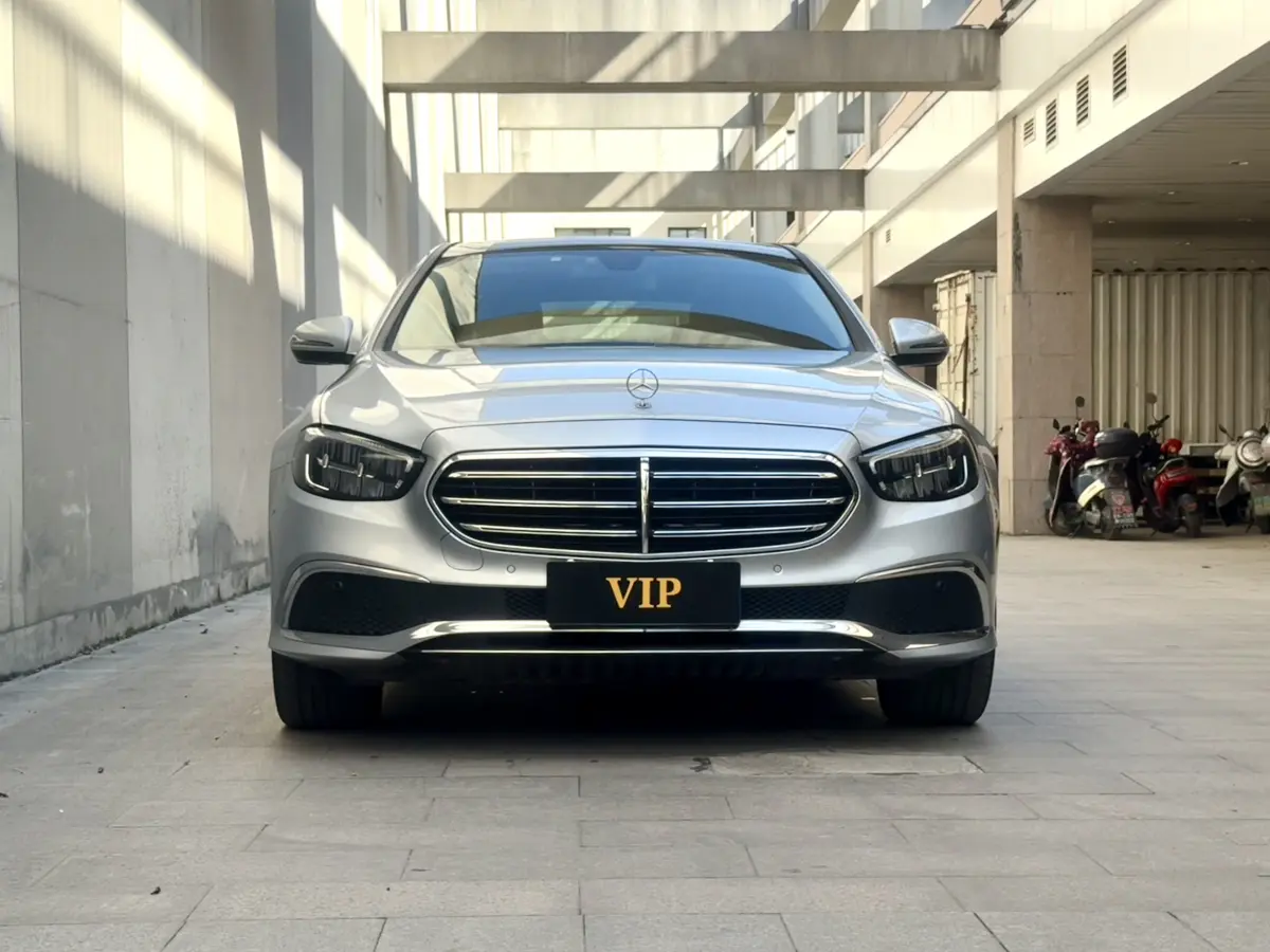 Mercedes-Benz E-Class  из Китая
