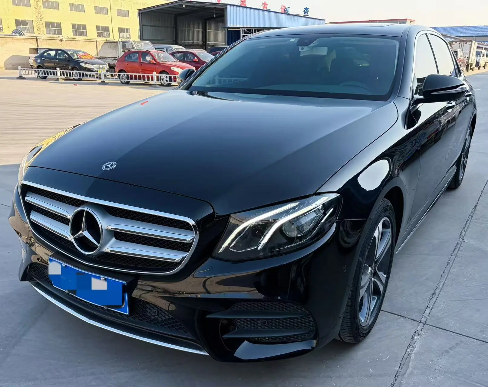 Mercedes-Benz E-Class  из Китая