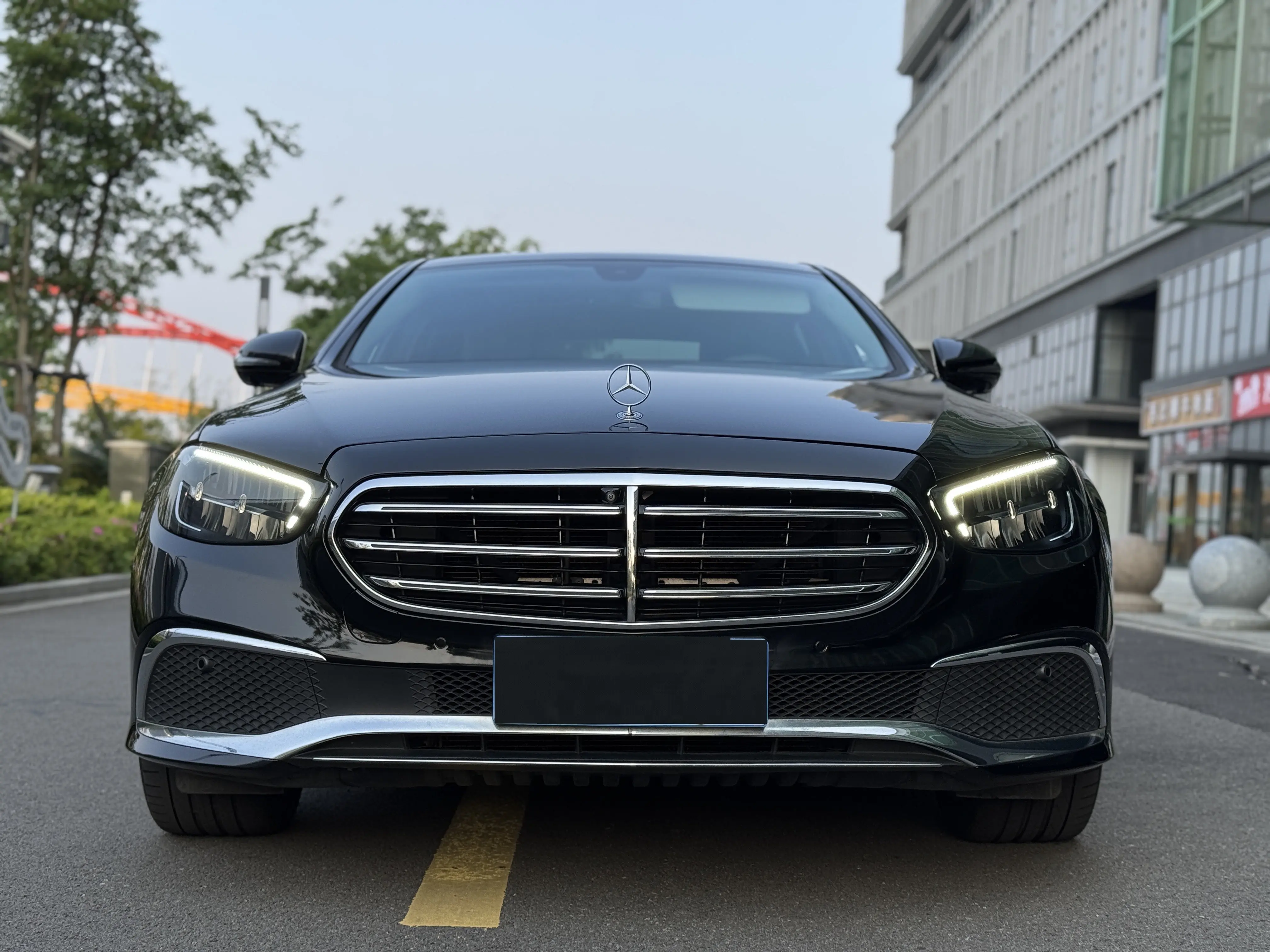 Mercedes-Benz E-Class  из Китая