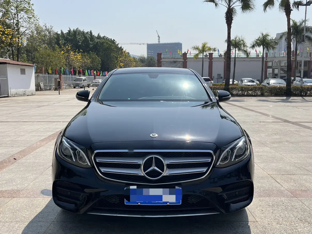 Mercedes-Benz E-Class  из Китая