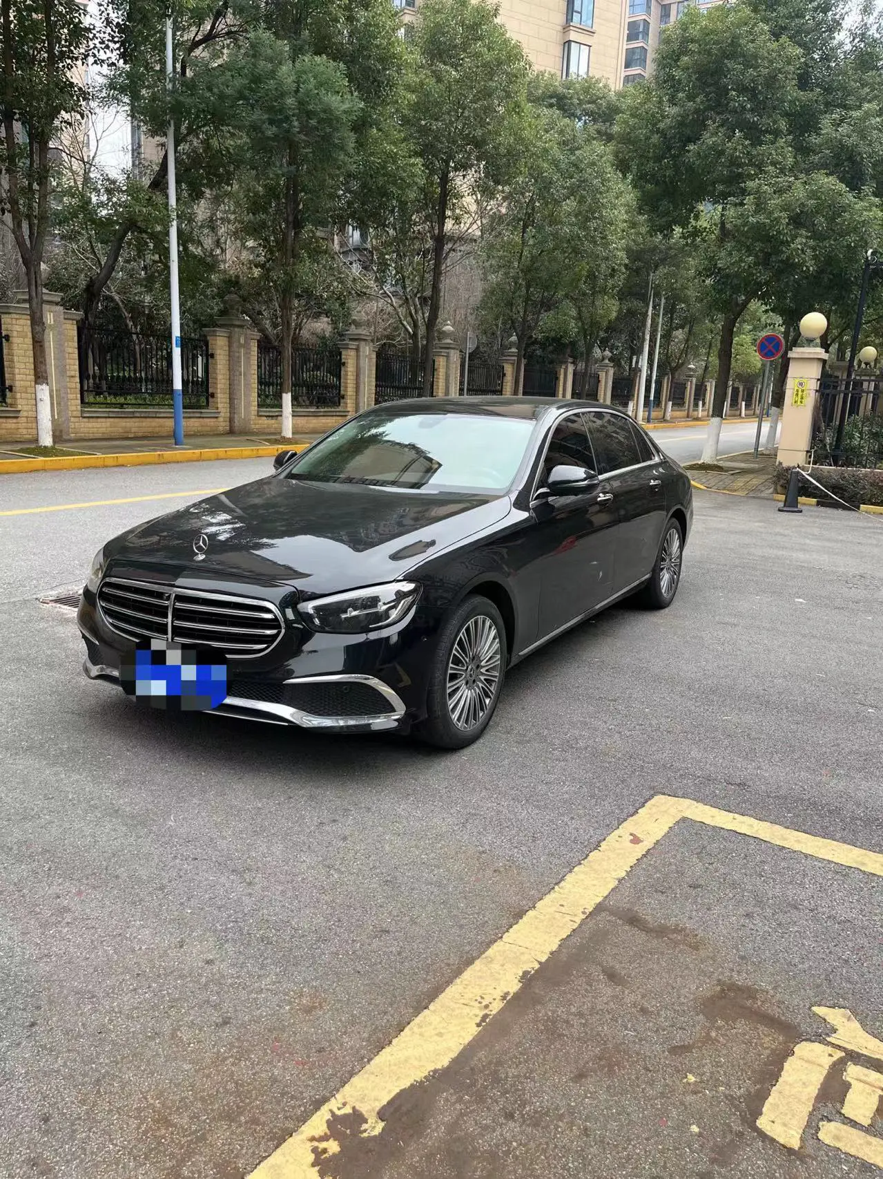 Mercedes-Benz E-Class  из Китая