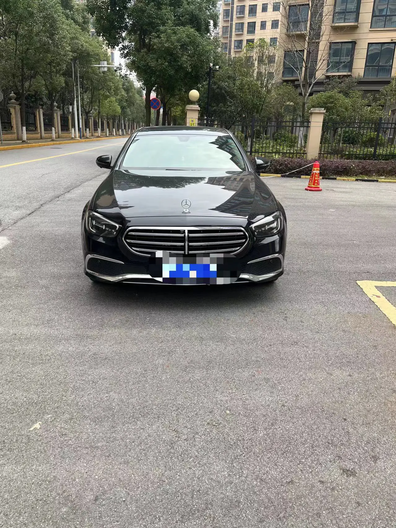 Mercedes-Benz E-Class  из Китая