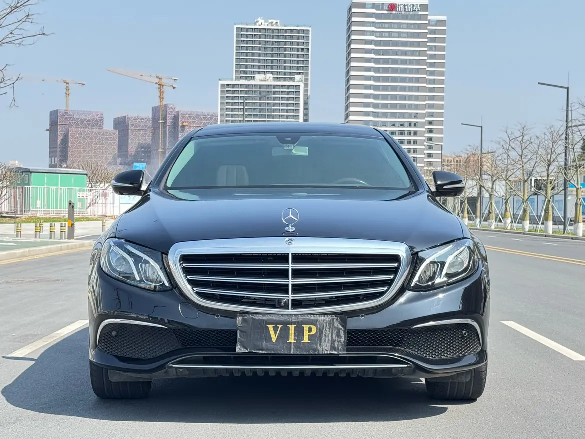 Mercedes-Benz E-Class  из Китая