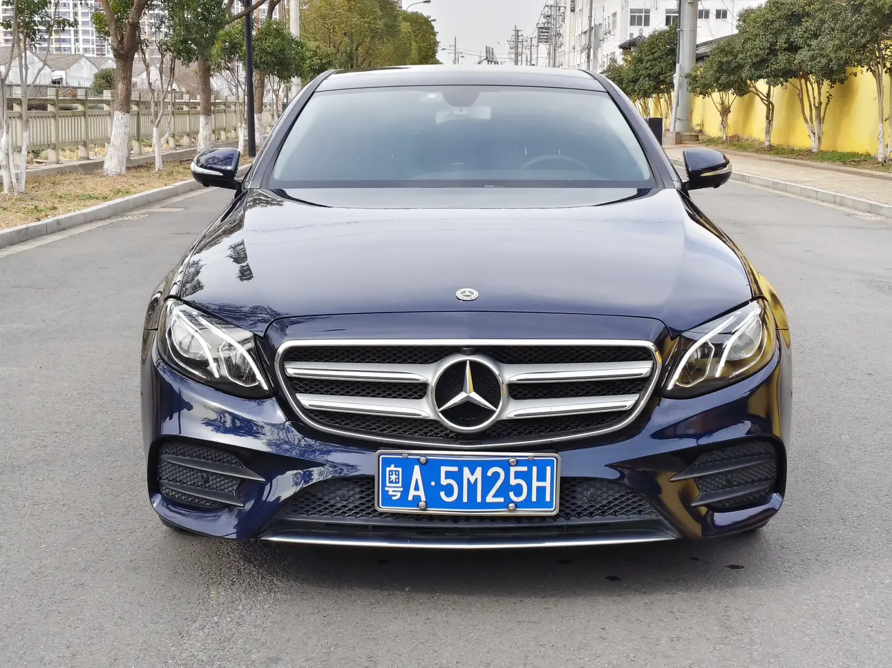 Mercedes-Benz E-Class  из Китая