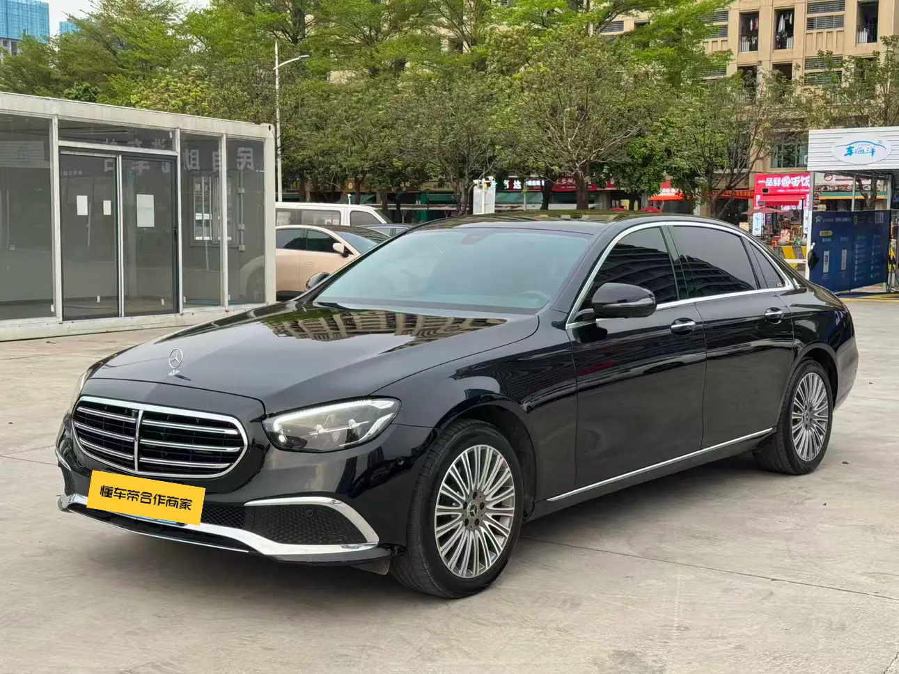 Mercedes-Benz E-Class  из Китая