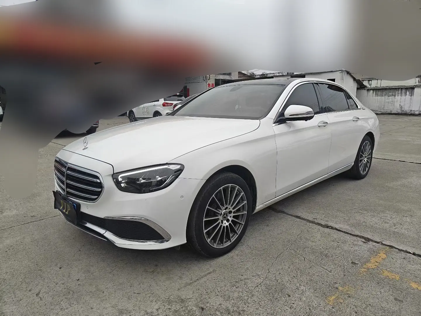 Mercedes-Benz E-Class  из Китая