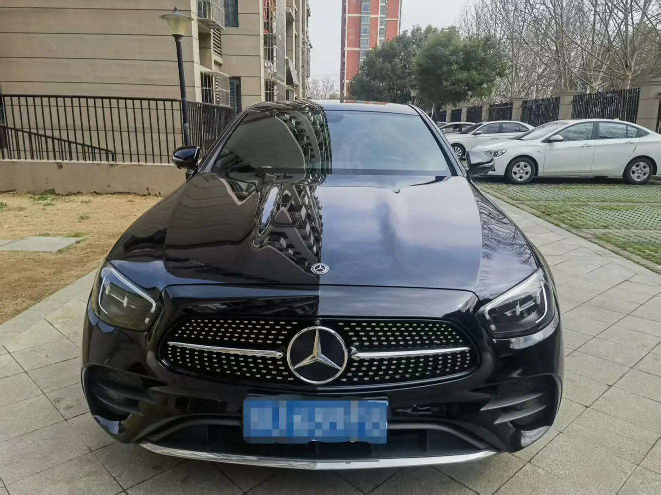 Mercedes-Benz E-Class  из Китая