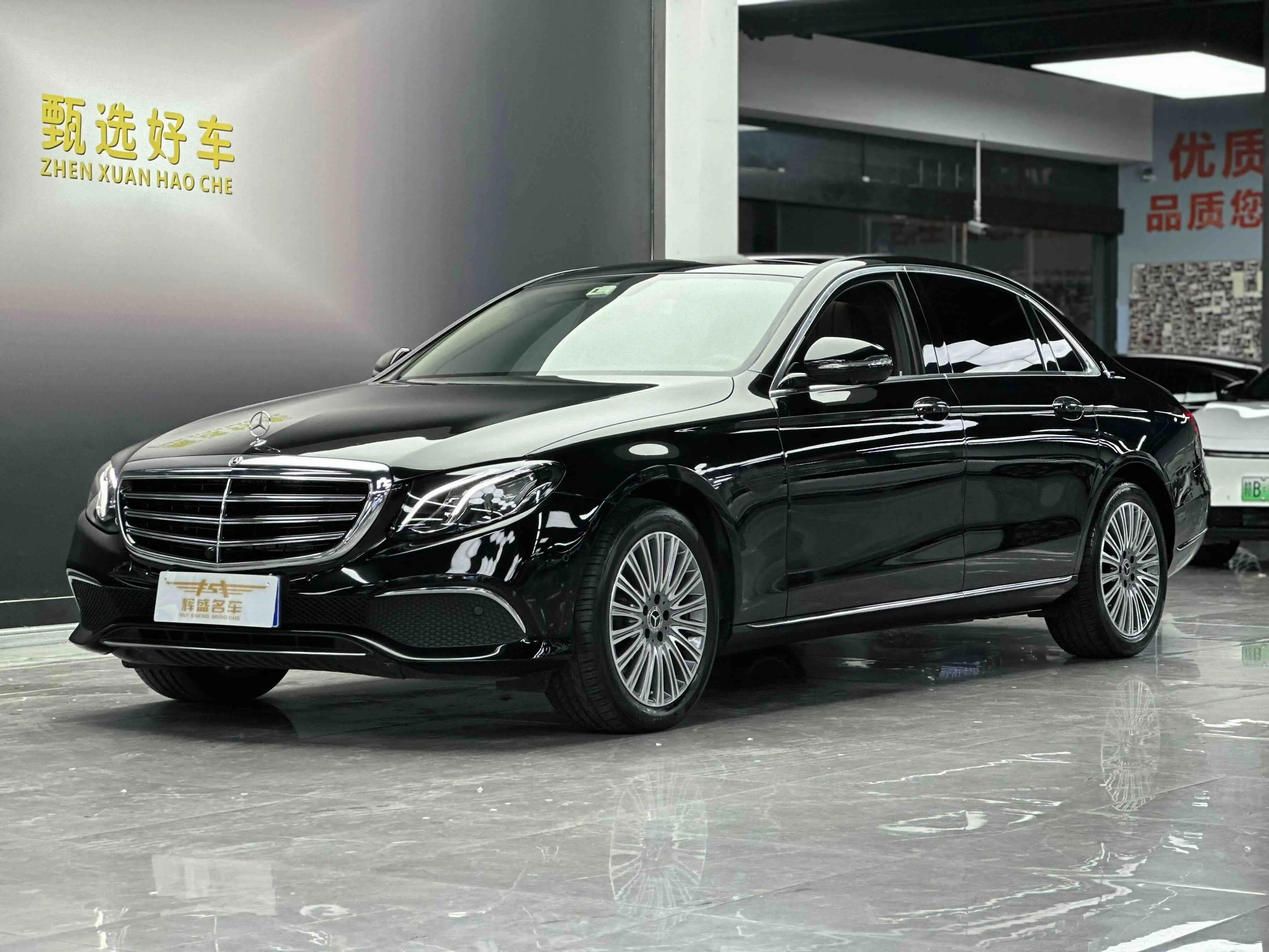Mercedes-Benz E-Class  из Китая
