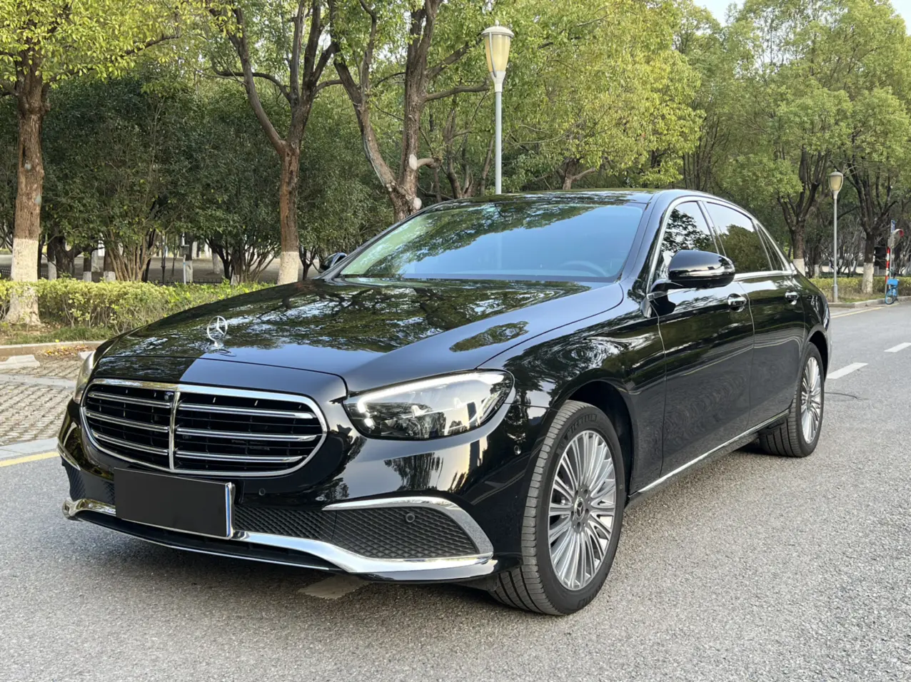 Mercedes-Benz E-Class  из Китая