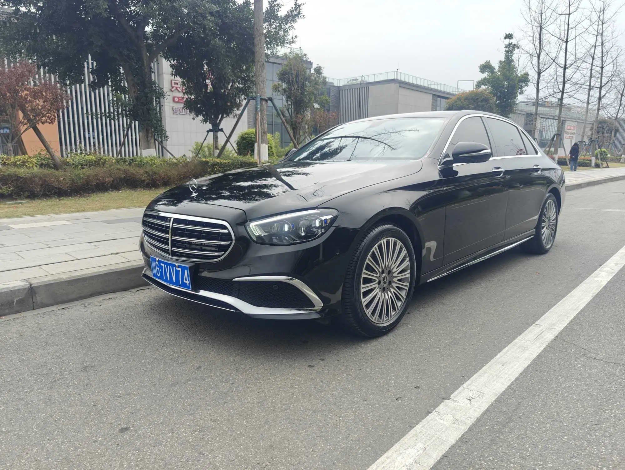 Mercedes-Benz E-Class  из Китая