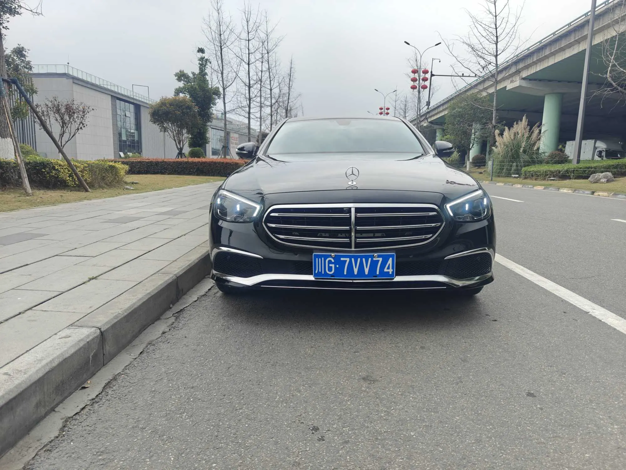 Mercedes-Benz E-Class  из Китая