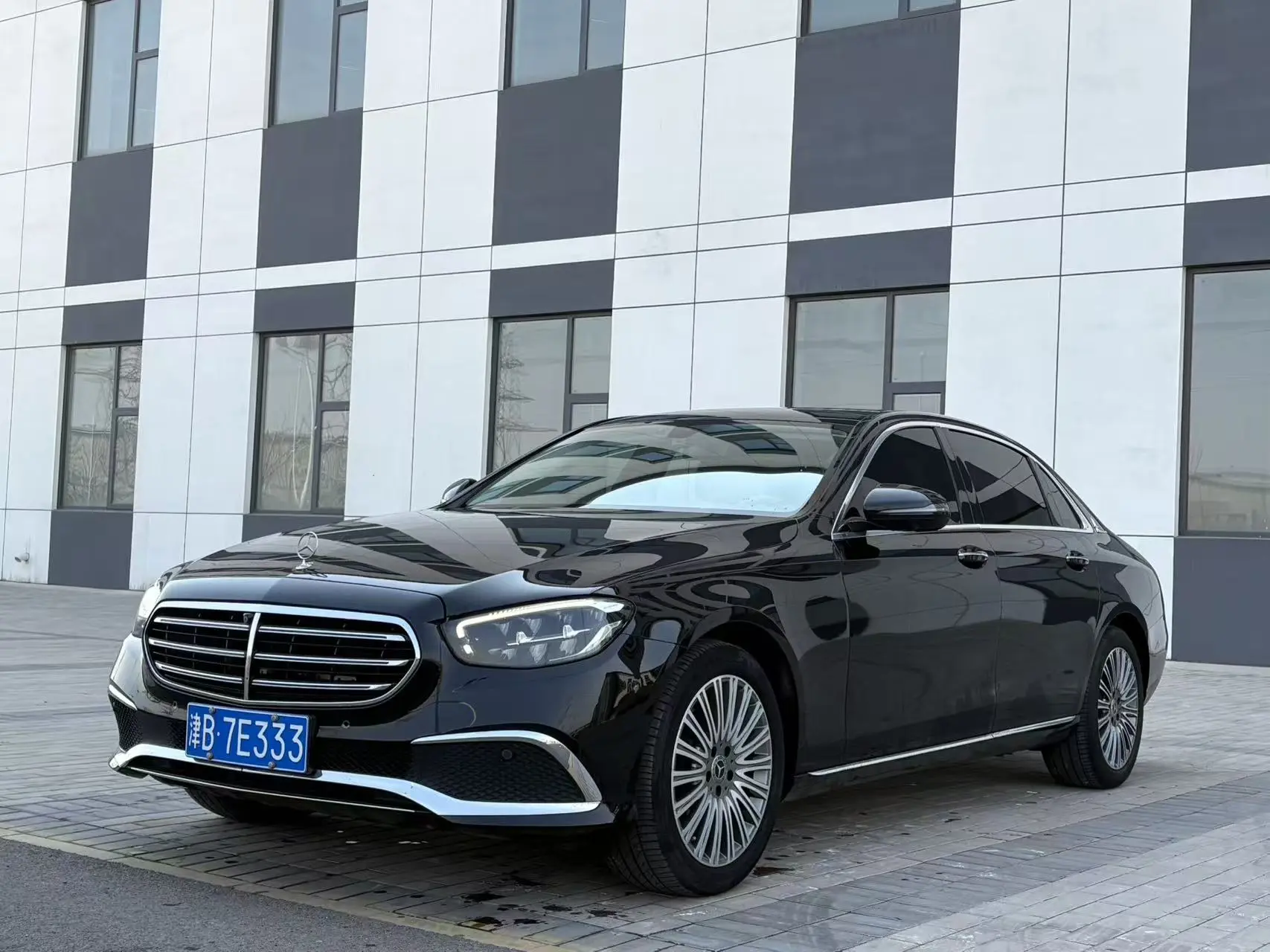 Mercedes-Benz E-Class  из Китая