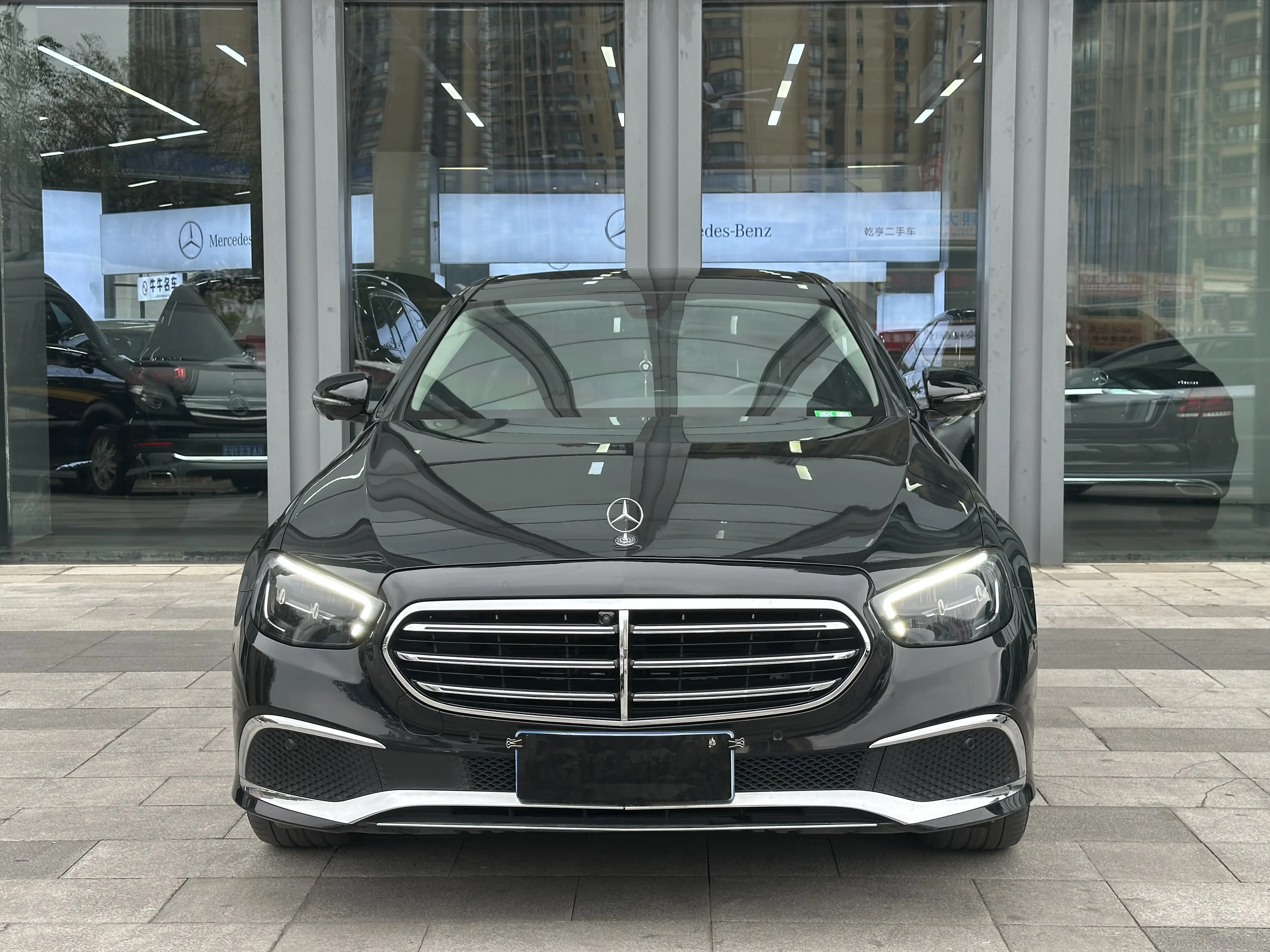 Mercedes-Benz E-Class  из Китая