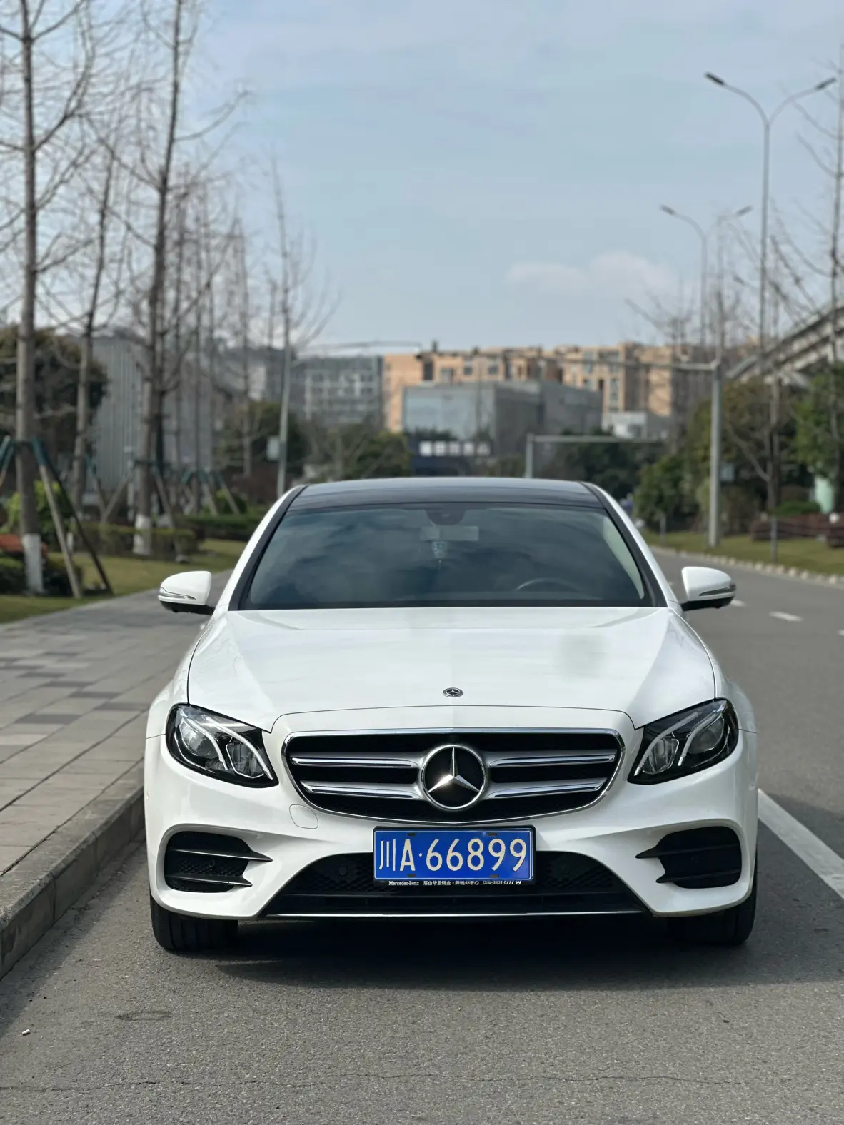 Mercedes-Benz E-Class  из Китая