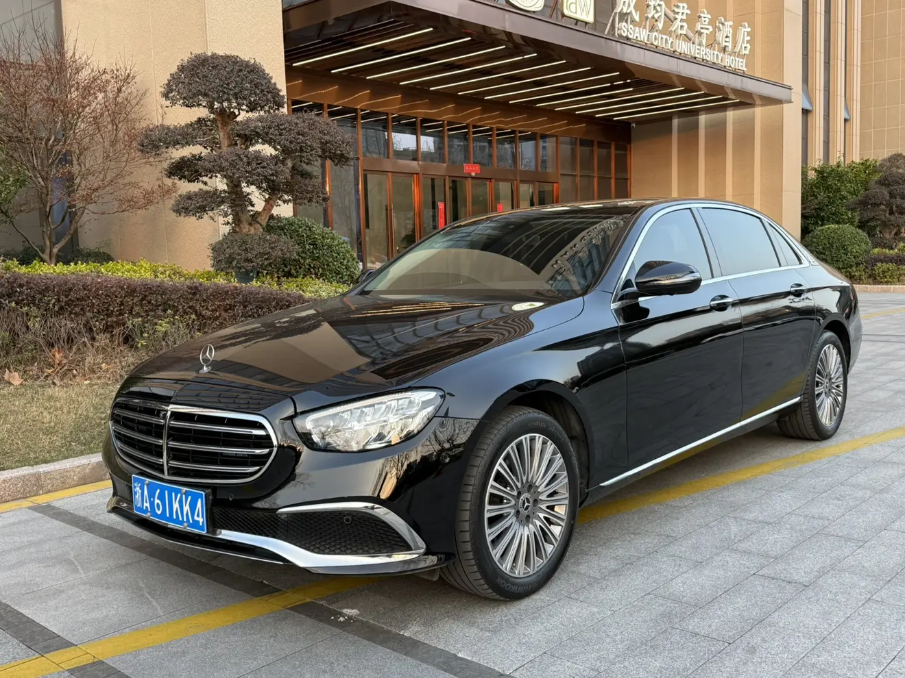 Mercedes-Benz E-Class  из Китая