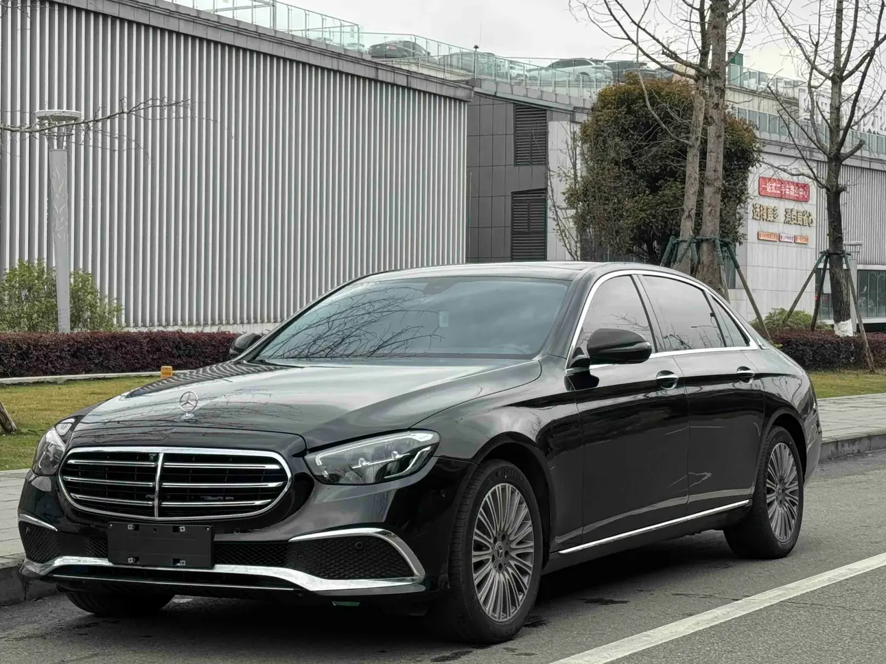 Mercedes-Benz E-Class  из Китая
