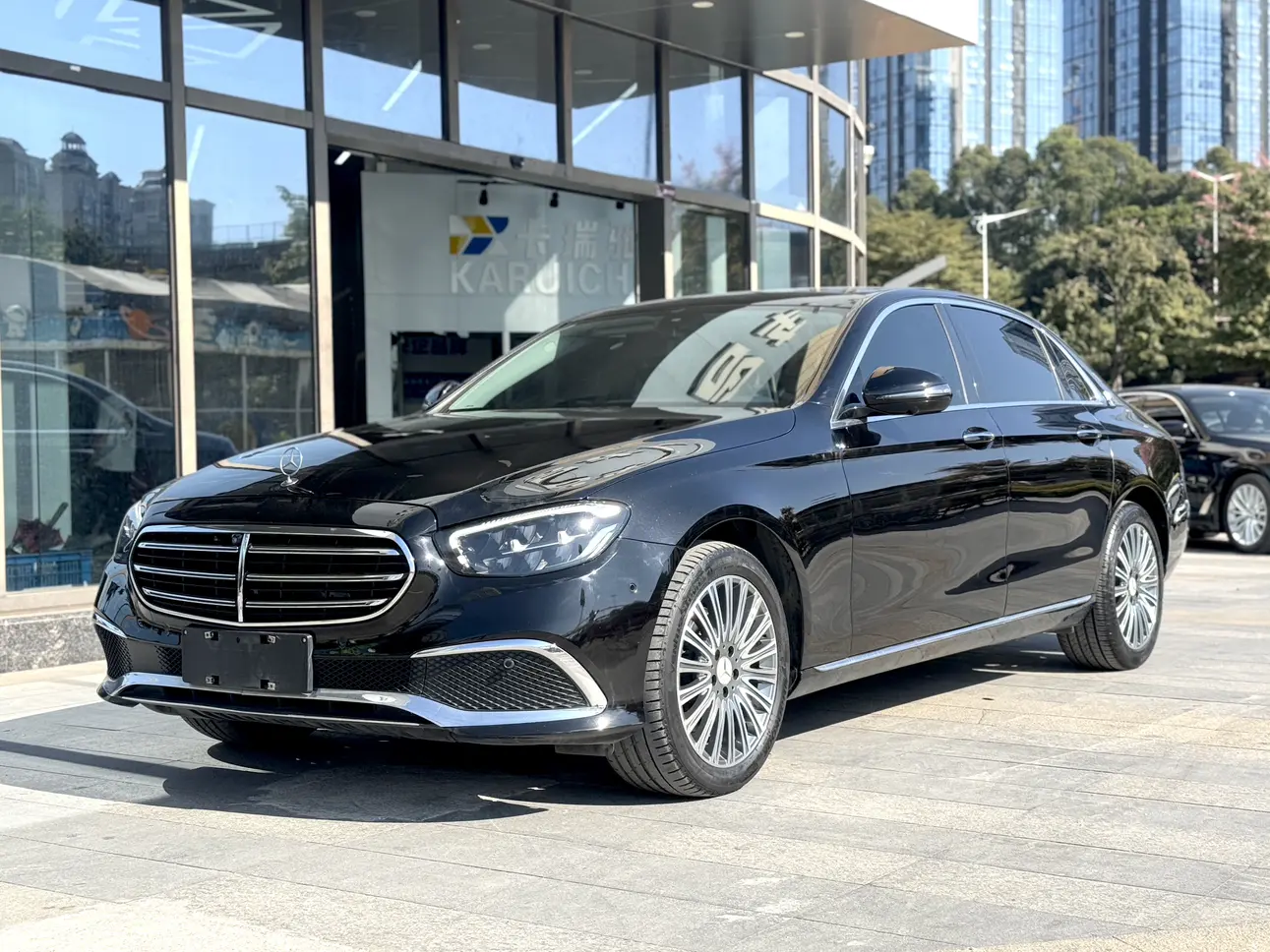 Mercedes-Benz E-Class  из Китая